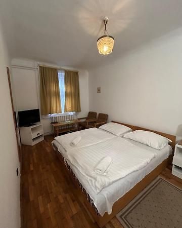 Bed and Breakfast Corvin Panzio Ráb Exteriér fotografie